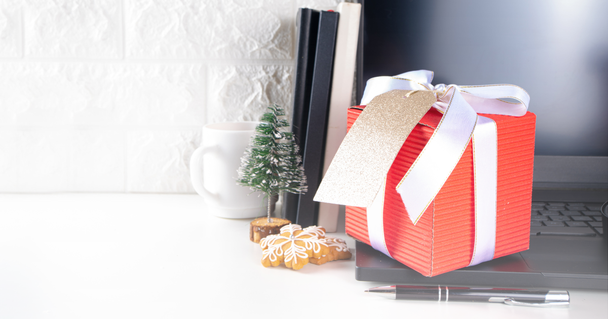 The 7 Best WFH Gifts to Boost Remote Employee Morale